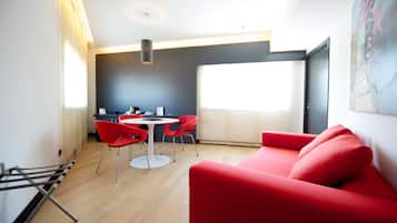 26-inch LCD TV with satellite channels, TV