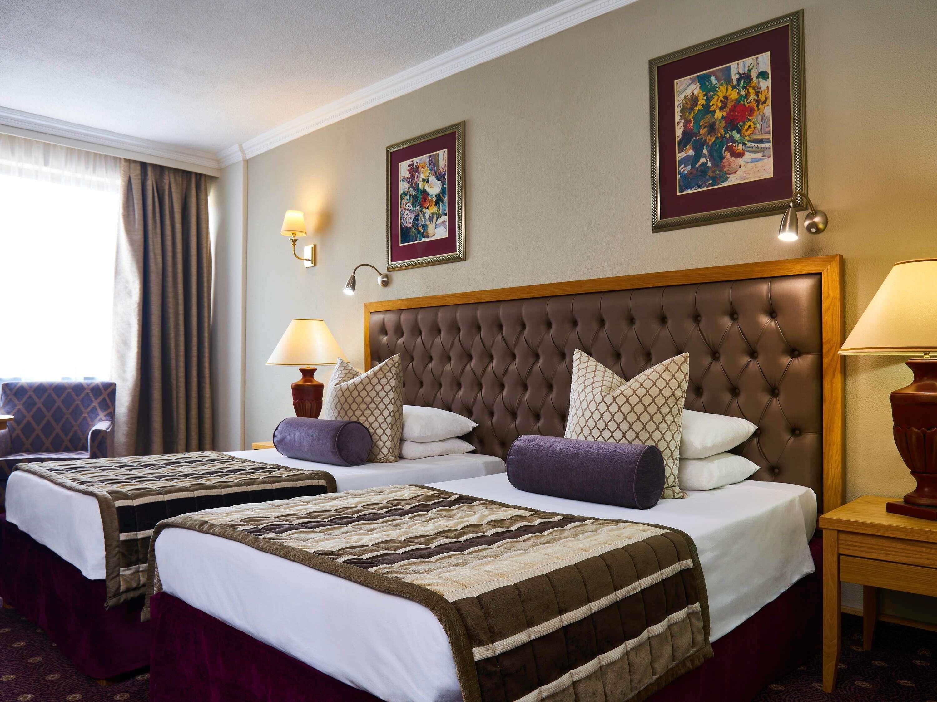 In-room safe, desk, blackout drapes, soundproofing