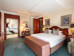 In-room safe, desk, blackout drapes, soundproofing