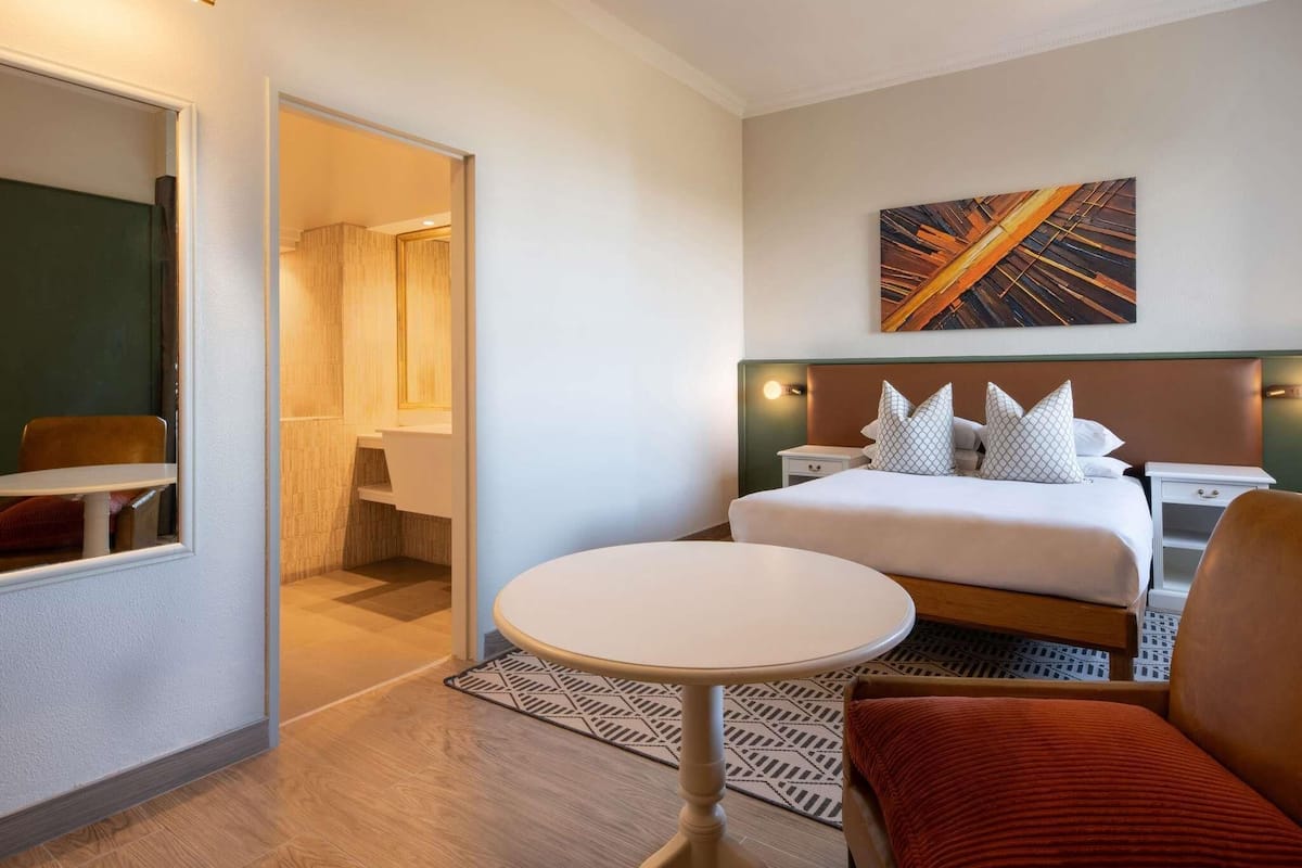 Classic Room, 1 Double Bed, Pool View | In-room safe, desk, blackout drapes, soundproofing