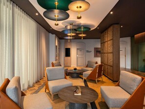 ロビー応接スペース