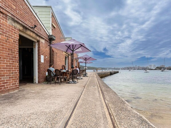 2 restaurants, breakfast, dinner served; local cuisine - Q Station Sydney Harbour National Park by Accor (Manly)