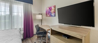 Best Western Plus San Antonio East Inn & Suites