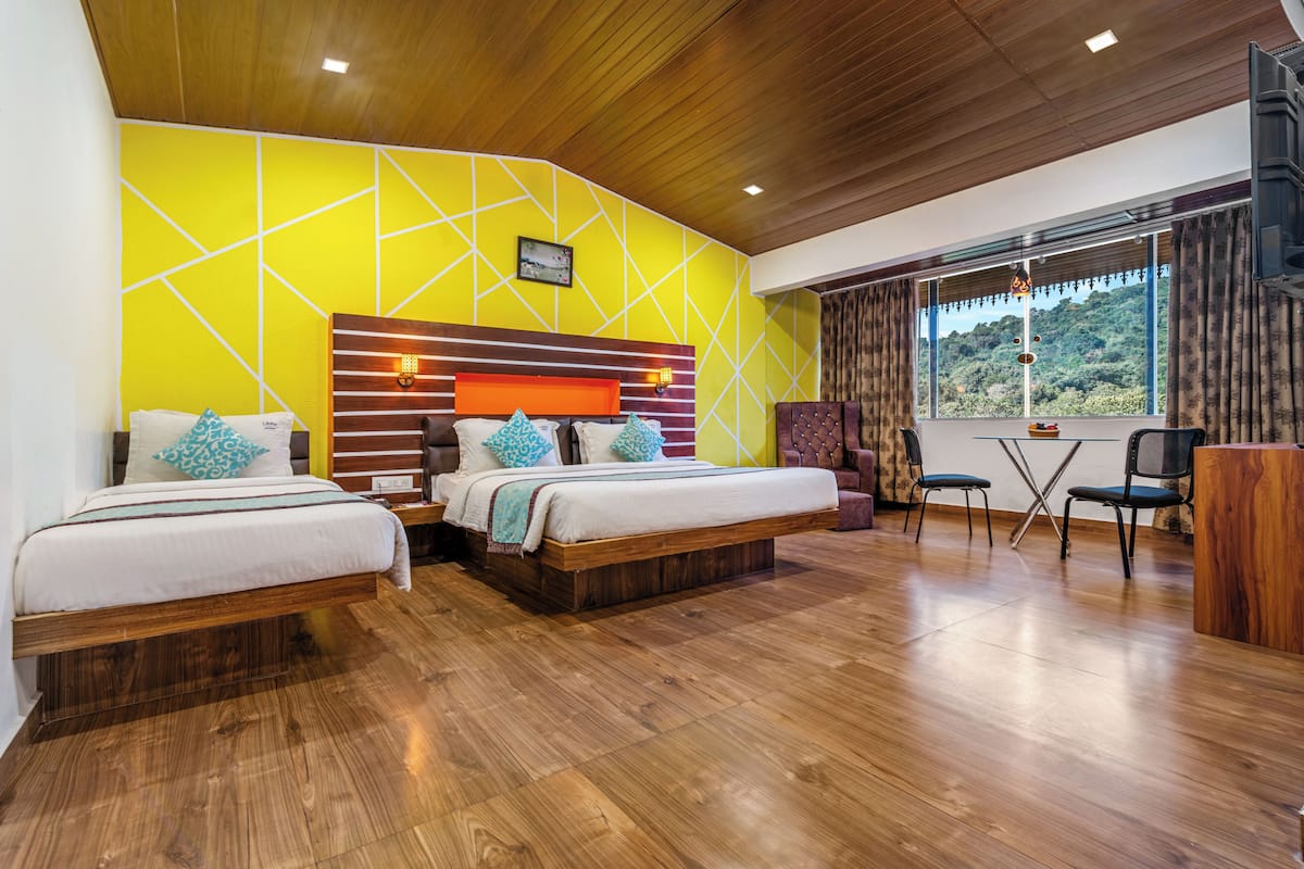 Mountain View Classic Room
