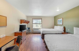 Standard Studio, 2 Double Beds, Non Smoking, Refrigerator & Microwave | Desk, laptop workspace, iron/ironing board, free WiFi