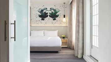 Suite, Terrace (Ambassador) | Premium bedding, in-room safe, desk, laptop workspace