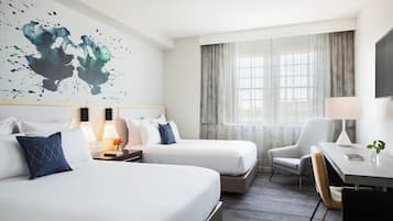 Habitación, 2 camas de matrimonio | Ropa de cama de alta calidad, caja fuerte, escritorio