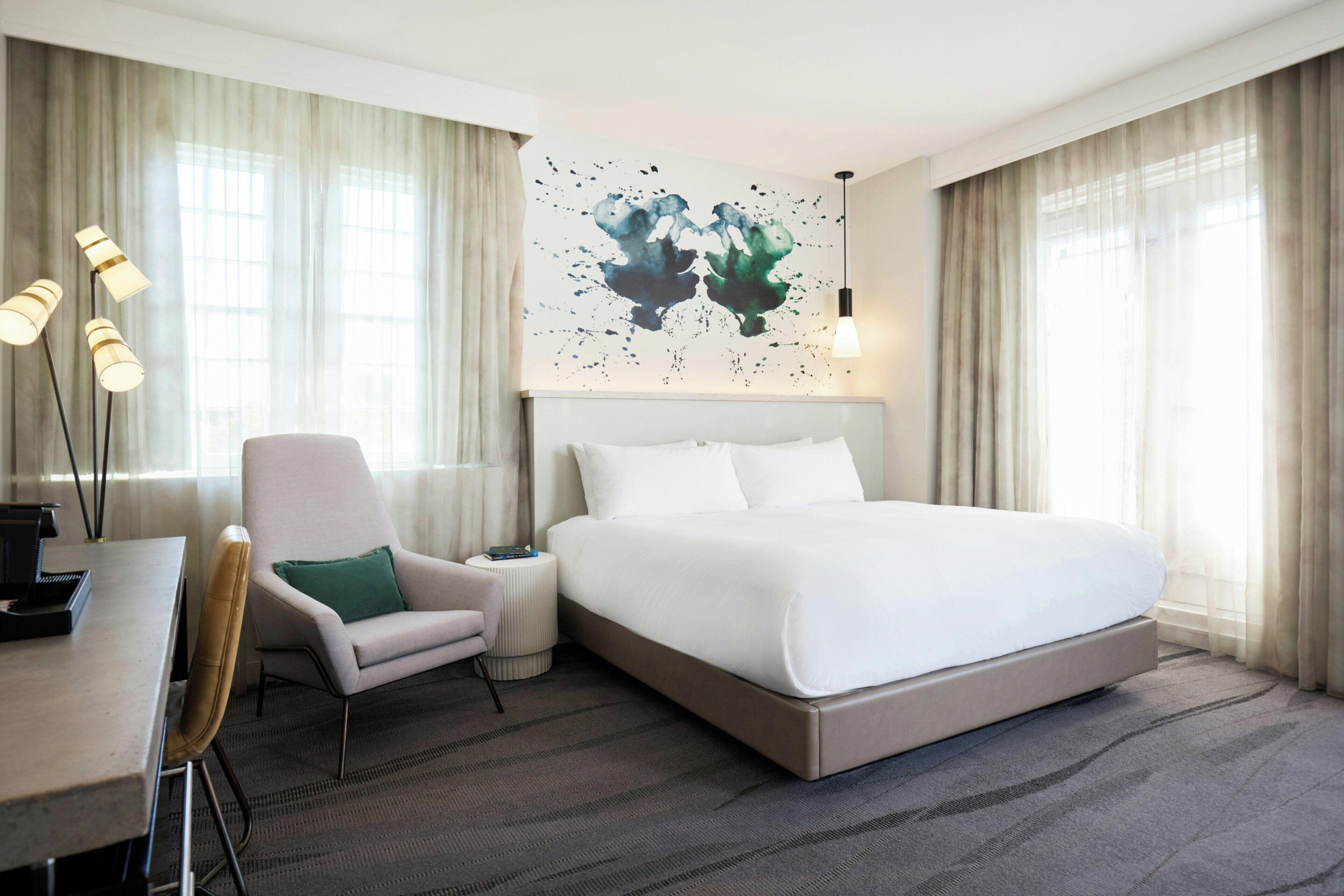 Suite, Terrace (Ambassador) | Premium bedding, in-room safe, desk, laptop workspace