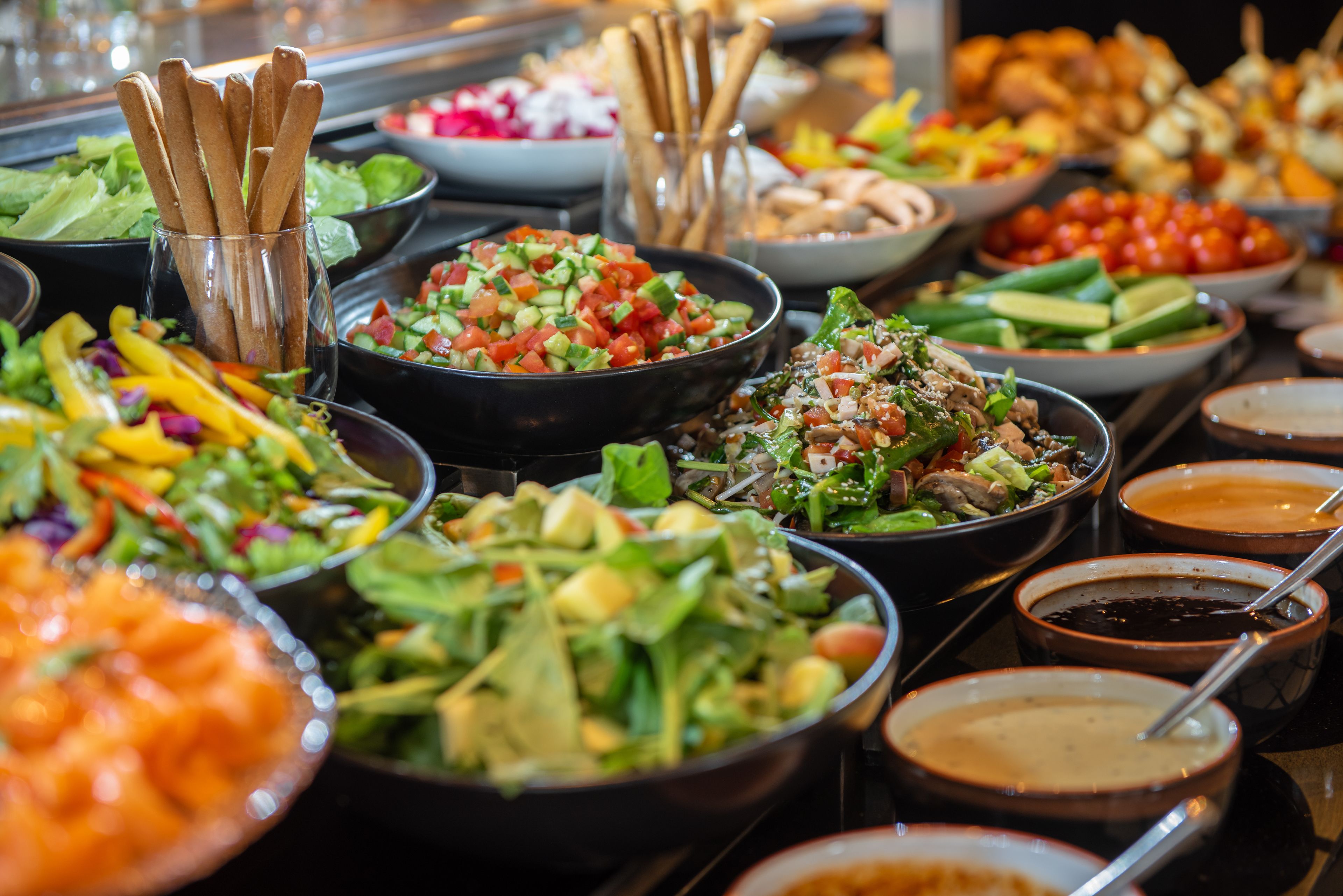Petit déjeuner buffet (95 ILS par personne)