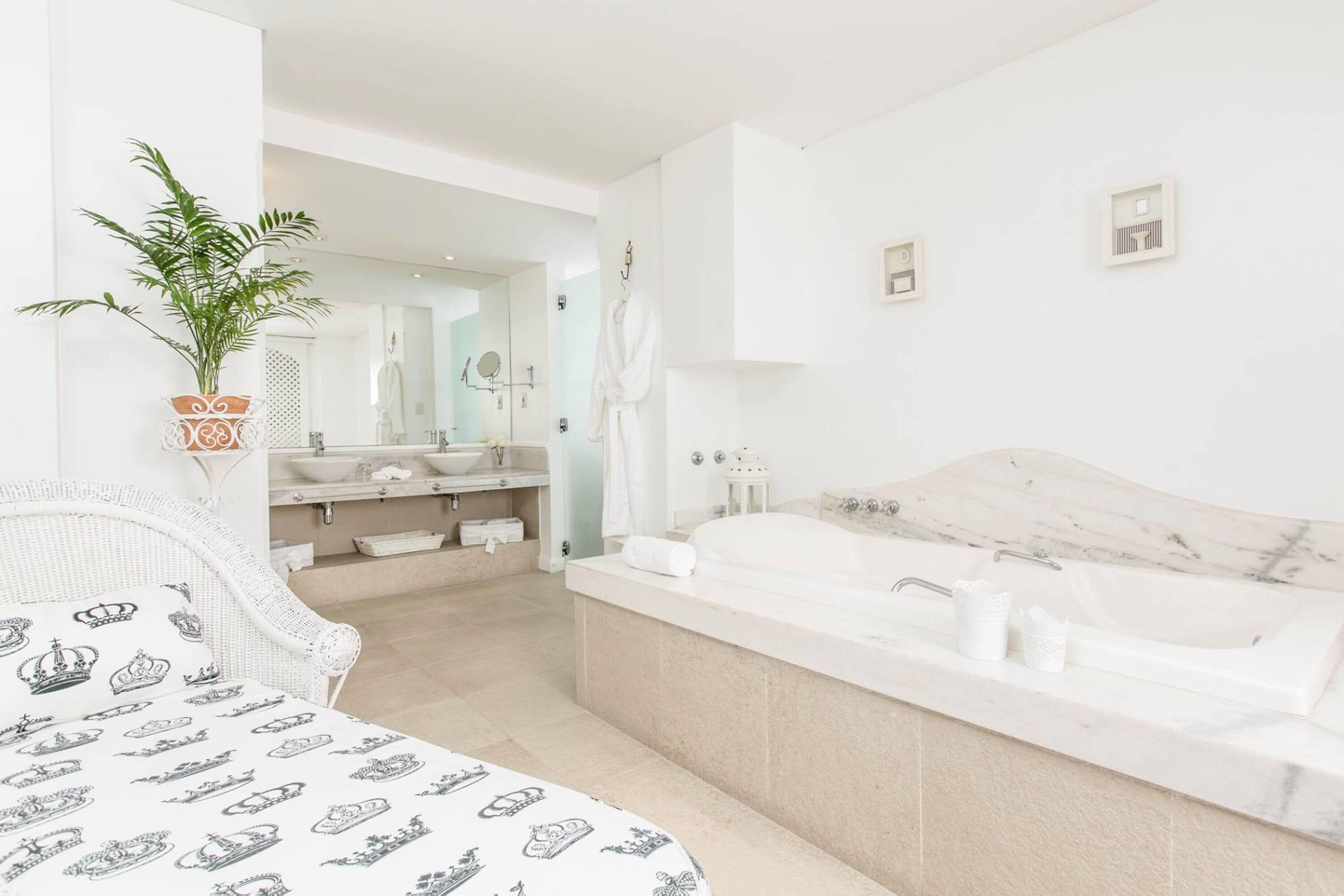 1 bedroom, premium bedding, down duvets, pillow-top beds