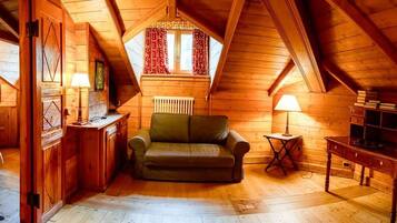 Room Prestige | 1 camera, biancheria da letto di alta qualità, copriletto in piuma