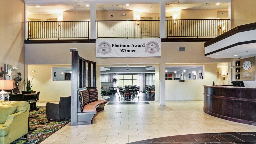 Comfort Suites near Hot Springs Park