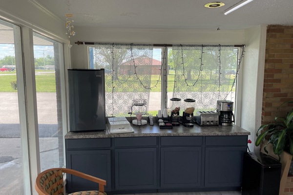 Free daily continental breakfast