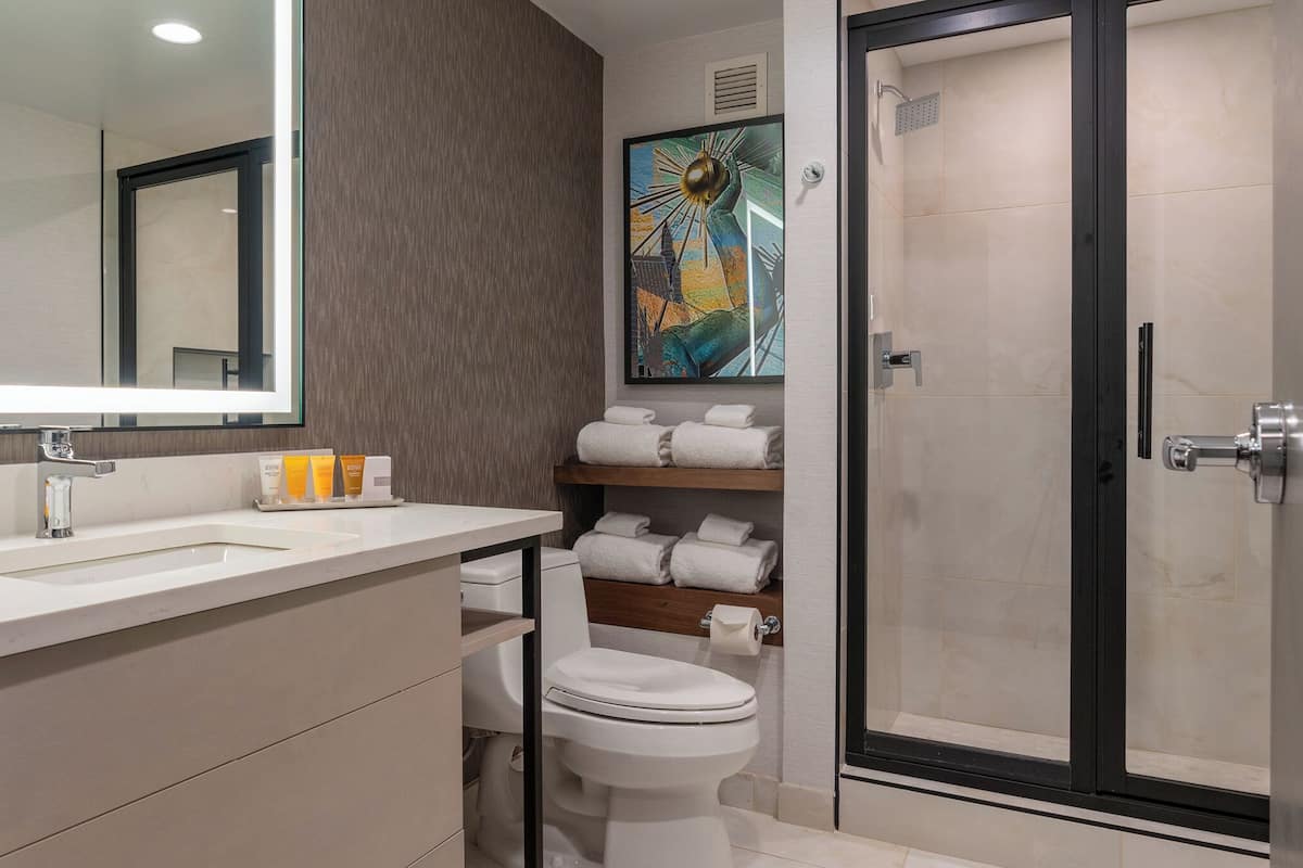 Premium bedding, in-room safe, desk, laptop workspace