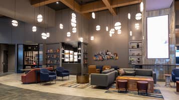 Coin salon dans le hall