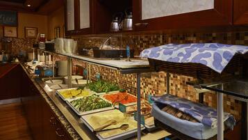 Daily buffet breakfast (EUR 21 per person)