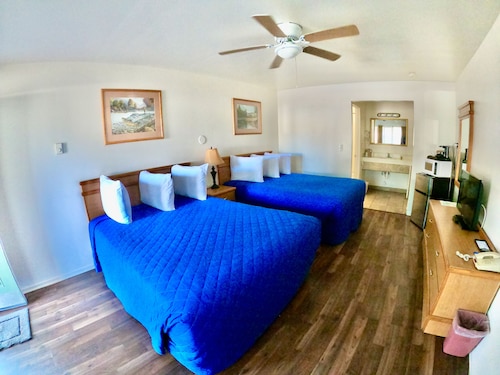 Wild Rivers Motor Lodge