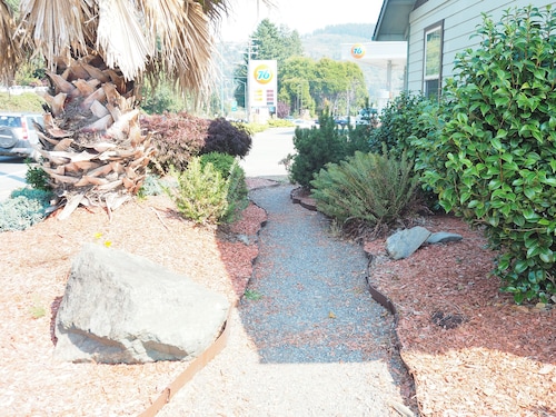 Wild Rivers Motor Lodge