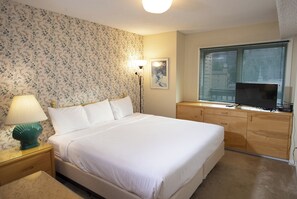 1 bedroom, premium bedding, individually decorated - Mountain Lodge at Okemo, A Vail Resorts Property (Ludlow)
