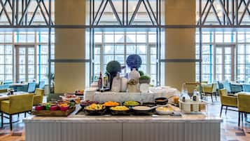 Daily buffet breakfast for a fee