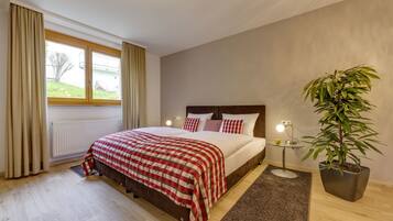 Large Studio, Annex Building (300m from main building) | 1 bedroom, minibar, in-room safe, iron/ironing board