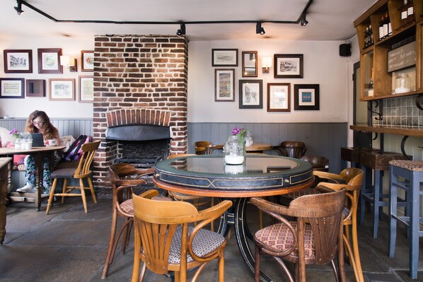 Pub