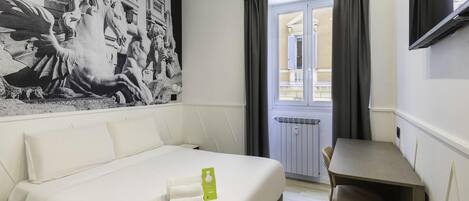 Select Comfort beds, in-room safe, desk, soundproofing