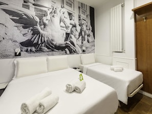 Standard Triple Room, Non Smoking | Spa