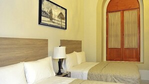 Deluxe Room, 2 Double Beds