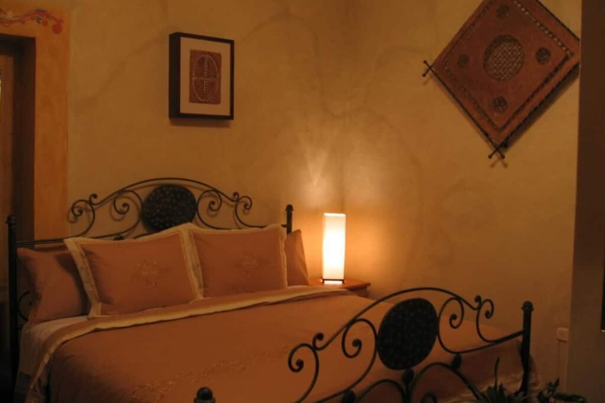 In-room safe, desk, iron/ironing board, free WiFi