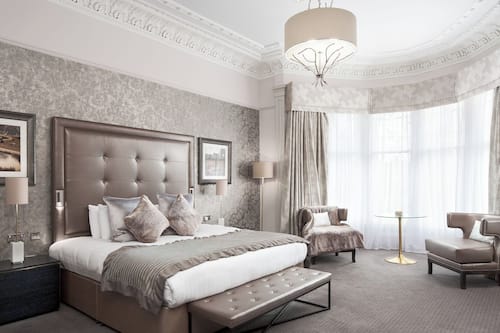 Premium Executive Suite | Schreibtisch, Bügeleisen/Bügelbrett, kostenloses WLAN, Bettwäsche