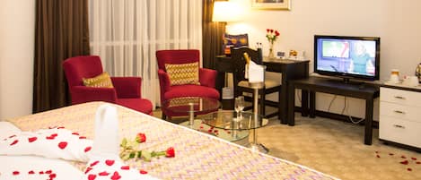 Deluxe Room with Park View | Literie de qualité supérieure, minibar, coffres-forts dans les chambres