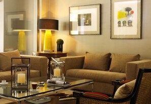 Sala de estar en el lobby