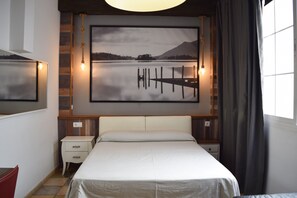 Doppelzimmer | Schreibtisch, kostenloses WLAN, Bettwäsche