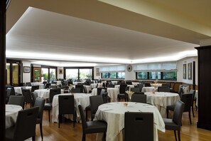 Free daily buffet breakfast  - Baia di Ulisse Wellness & SPA (Agrigento)