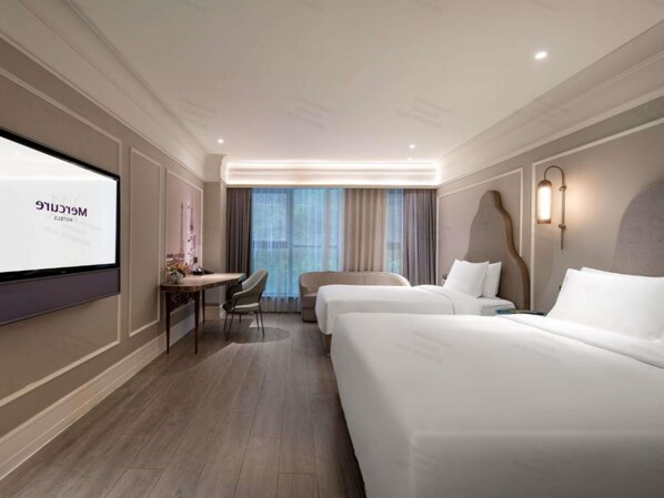 1 bedroom, premium bedding, down duvets, free minibar