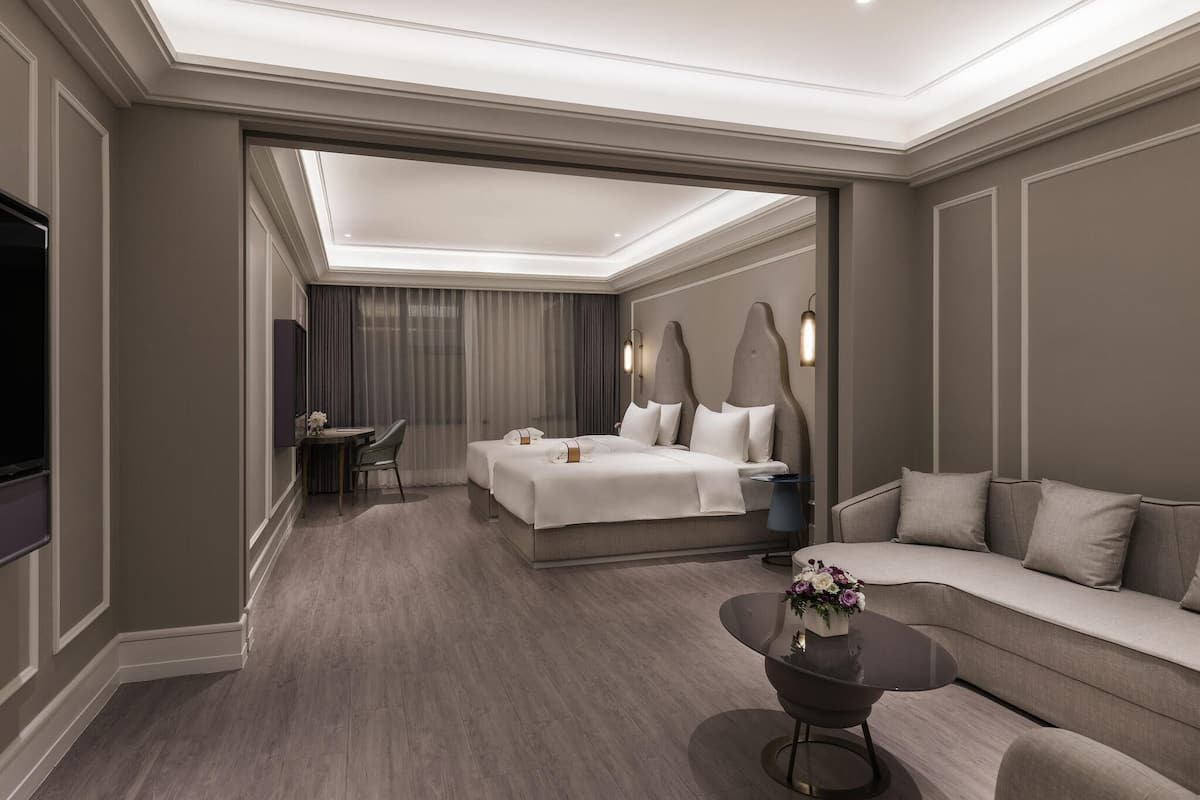 Privilege, Room, 2 Twin Beds | 1 bedroom, premium bedding, down comforters, free minibar