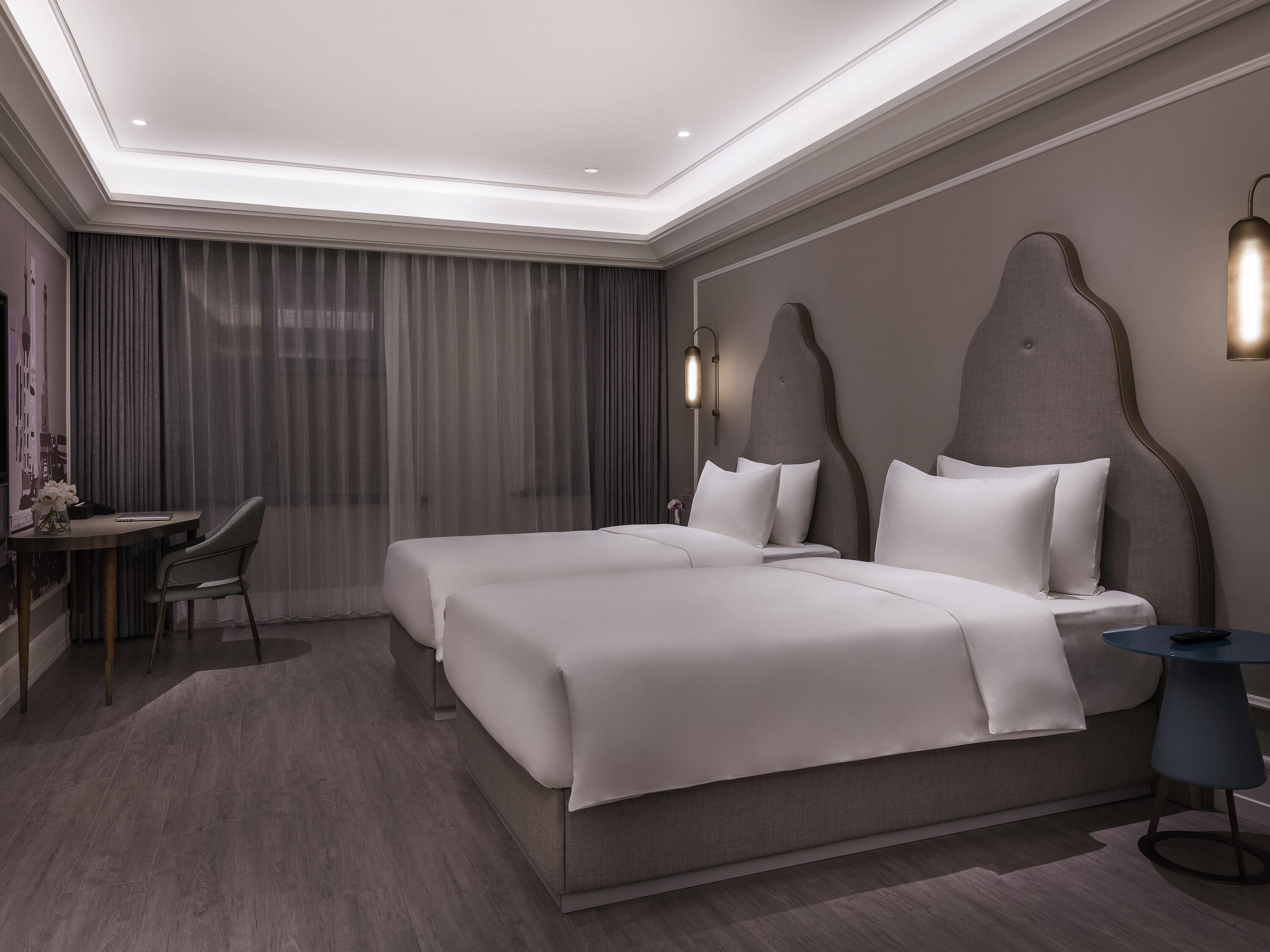 1 bedroom, premium bedding, down duvets, free minibar