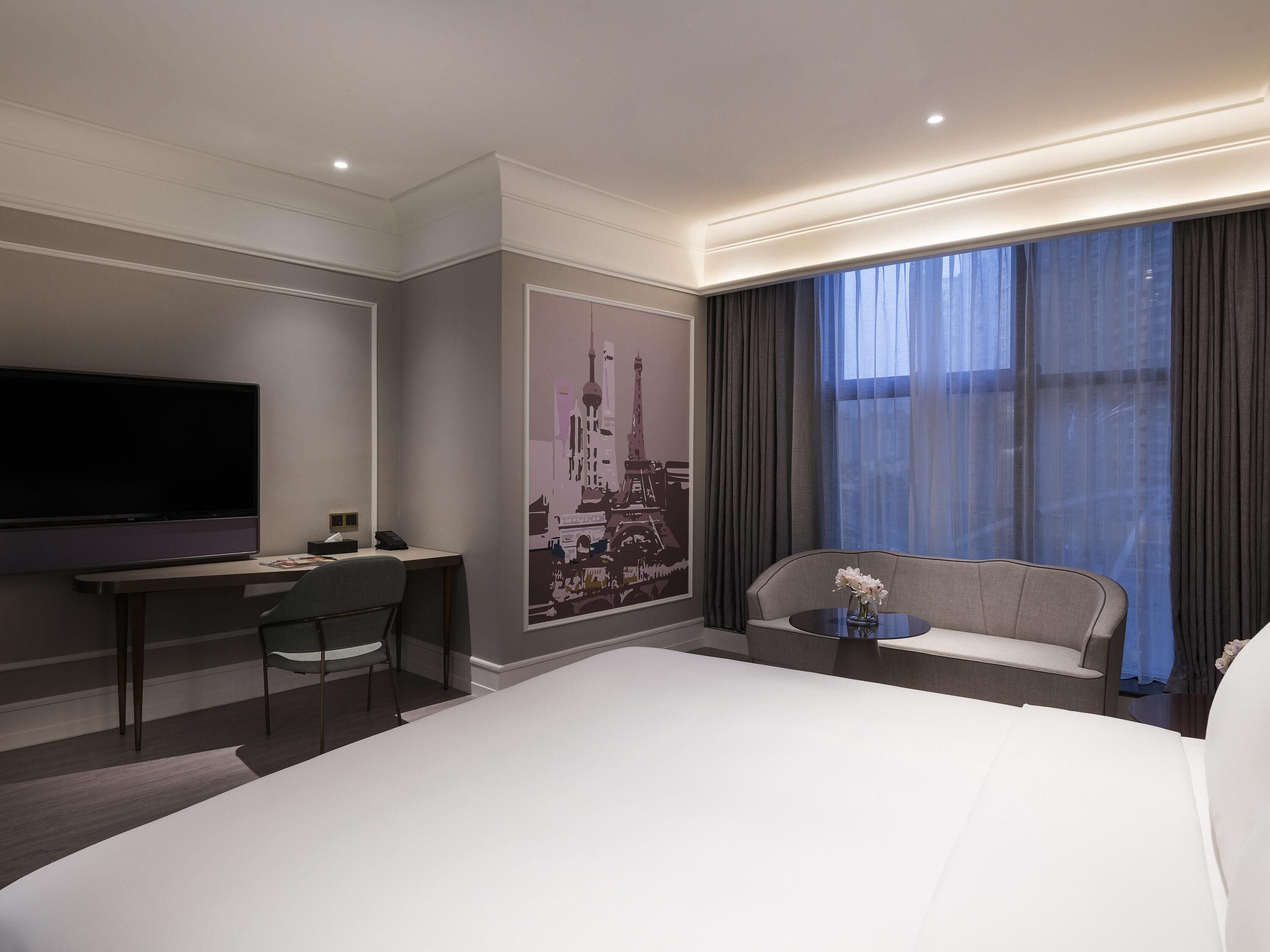 Deluxe Room, 1 King Bed