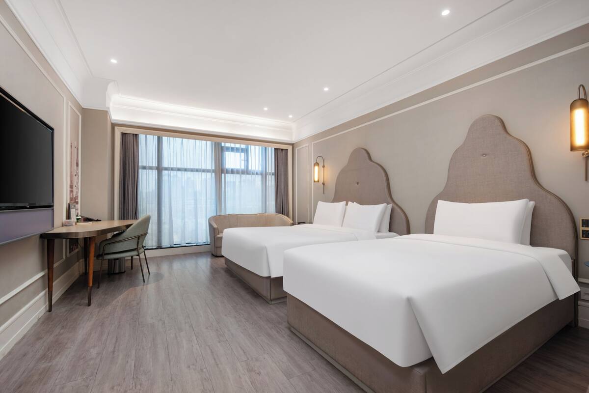 Family Room, 2 Double Beds | 1 bedroom, premium bedding, down comforters, minibar (free items)