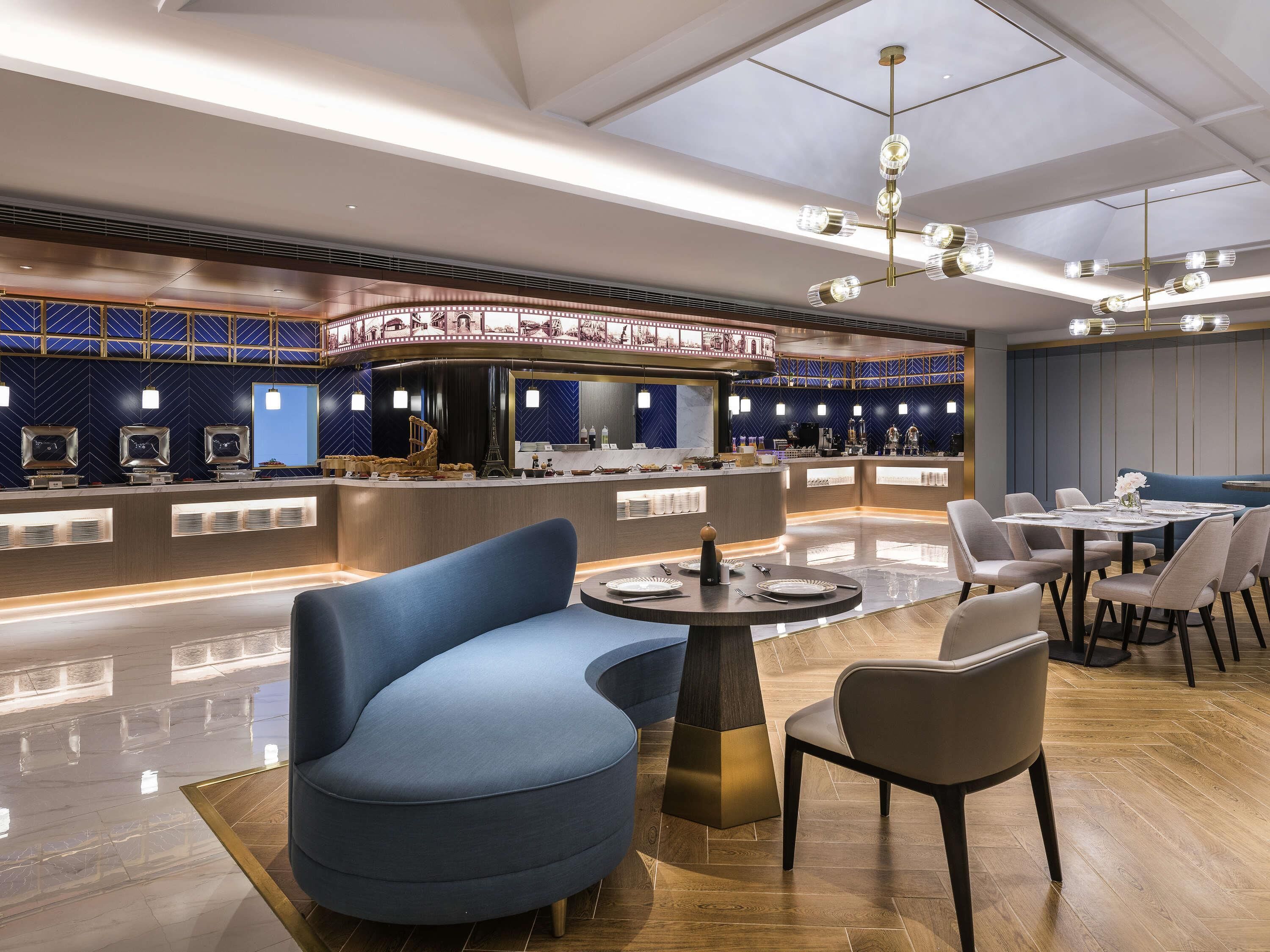 Photo - Mercure Shanghai Yu Garden On the Bund - 5 mins taxi to Nanjing Road and Bund