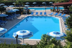 Utomhuspool