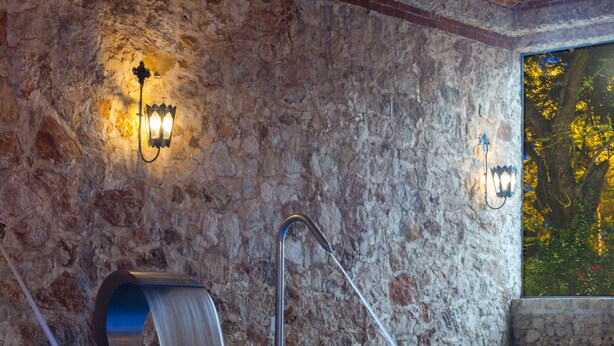 Couples treatment rooms, body treatments, hydrotherapy, aromatherapy - Hacienda Santa Cruz (Mérida)