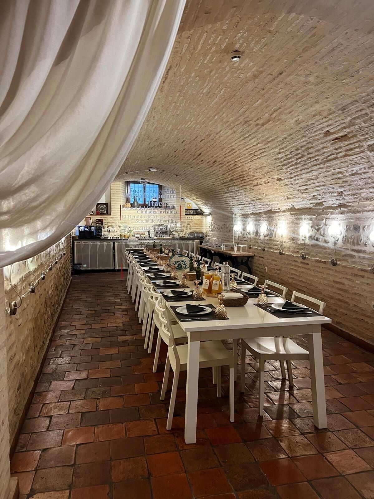 Photo - Gar Anat Domus Artis