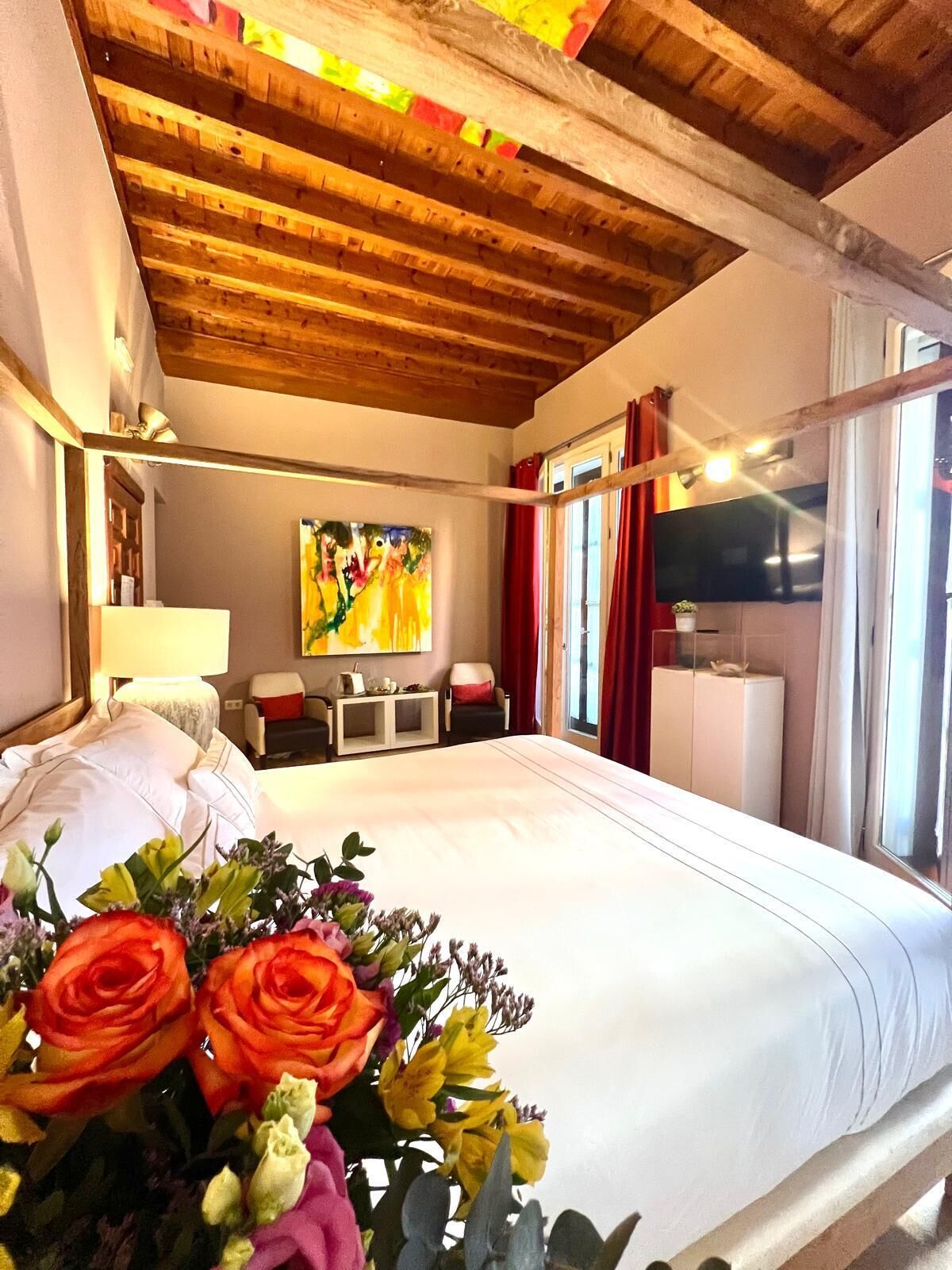 Habitación Deluxe doble | Ropa de cama hipoalergénica y edredones de plumas
