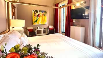 Habitación Deluxe doble | Ropa de cama hipoalergénica y edredones de plumas
