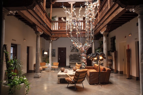 Gar Anat Hotel Boutique