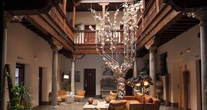 Gar Anat Hotel Boutique