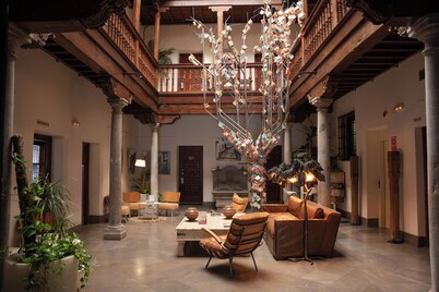 Gar Anat Hotel Boutique