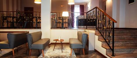 Siddeområde i lobbyen